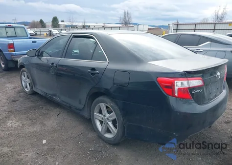 2014 Toyota Camry Se z USA, uszkodzony, nr VIN 4T1BF1FK9EU378013
